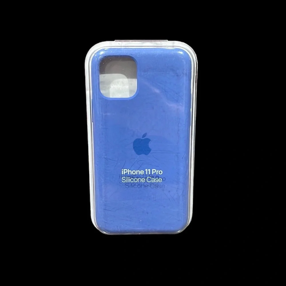 NWOT Apple iPhone 11 Pro Silicone Case